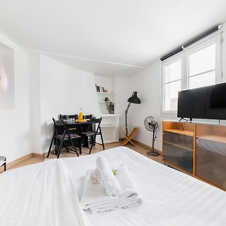 Agreable Studio Coeur De Paris - Paris 6 - 2P - Flat-Guest Eksteriør billede